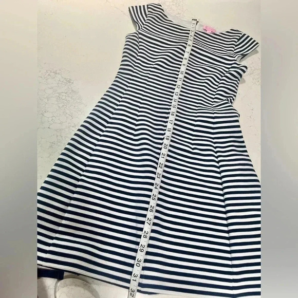 Lilly Pulitzer Briella White/Blue Stripped Cap Sleeve Stretch Dress SZ S - Picture 7 of 8